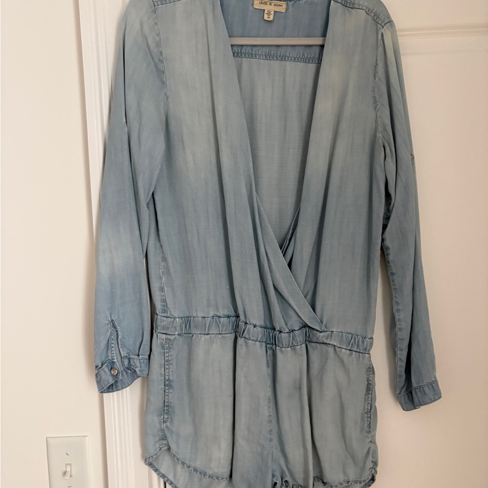 Cloth & Stone romper - Picture 3 of 5